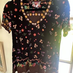 Johnny Was Floral Print Women's Top XS Fits a Small